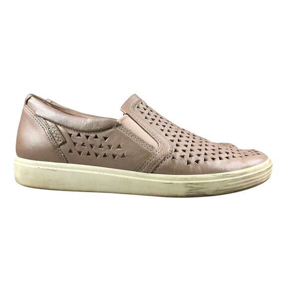 Ecco Women's Size 6 Soft 7 Pink Leather Laser Cut Closed Toe Slip On Shoes - Picture 1 of 14